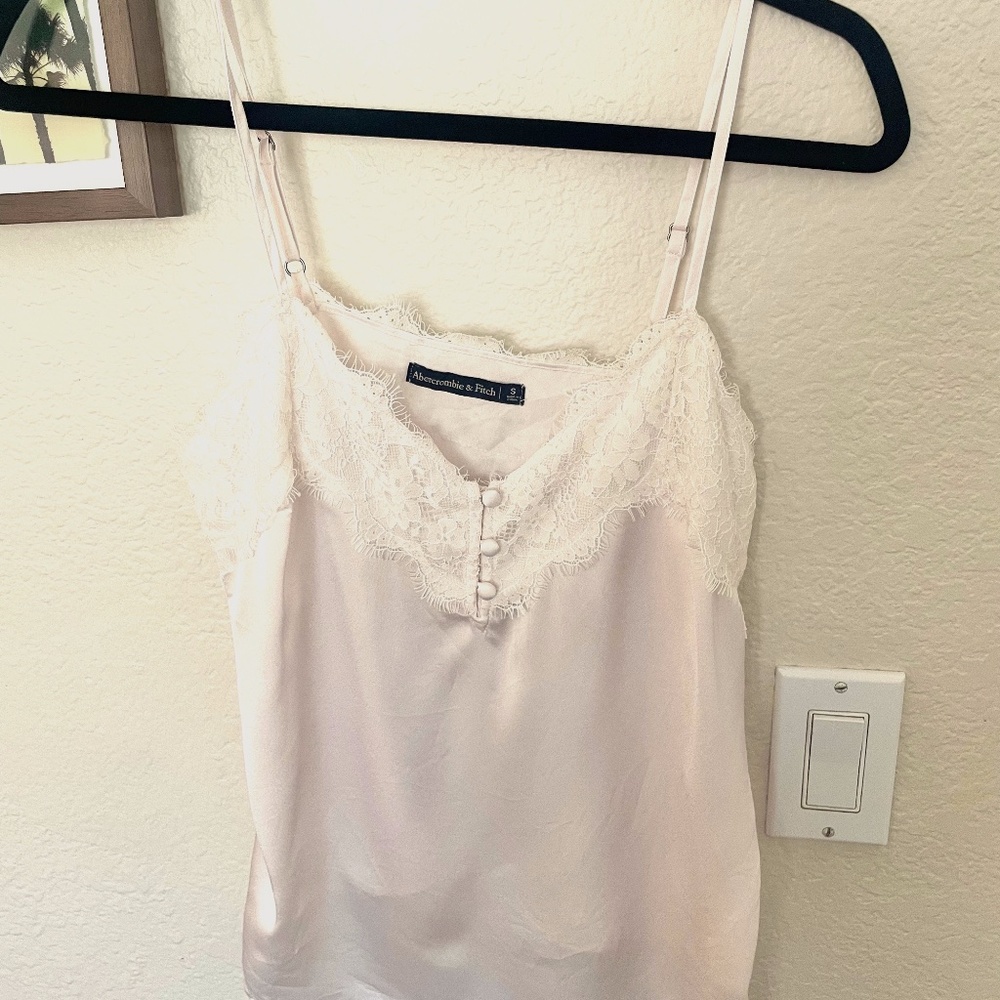 Pretty silky Cami with Lace details